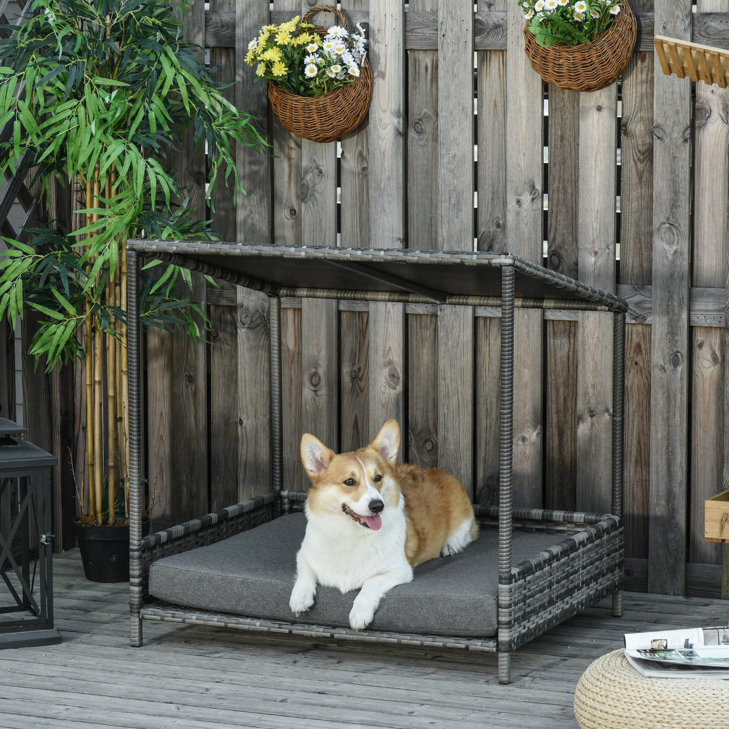 PawHut Wicker Dog House Raised Rattan Dog Cat Bed for Indoor Outdoor - Go Bagheera