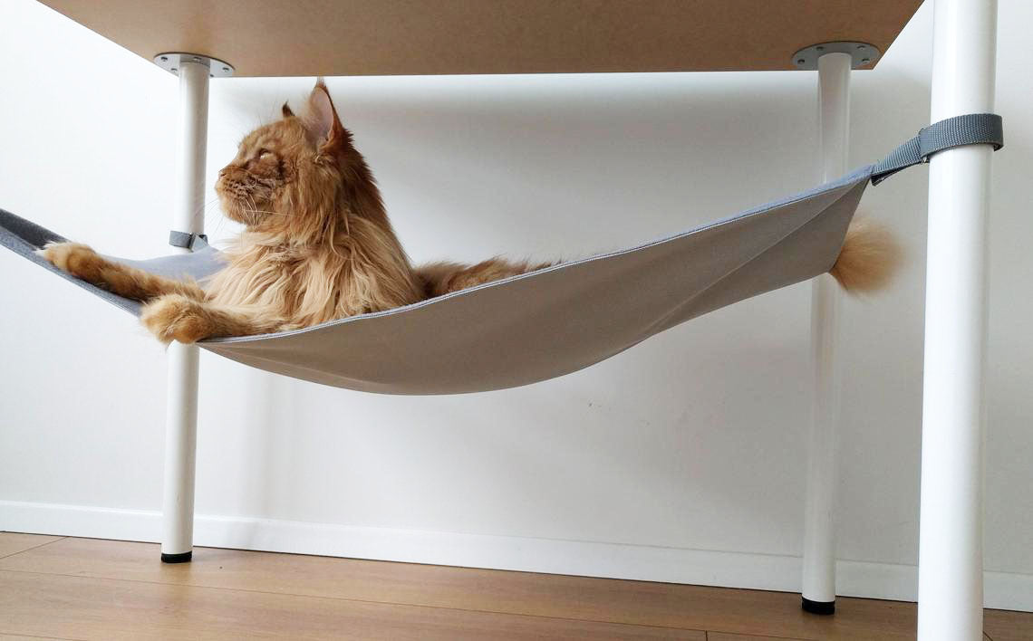 MOUNTAINS Saveplace® hammock for pets & storage - Go Bagheera